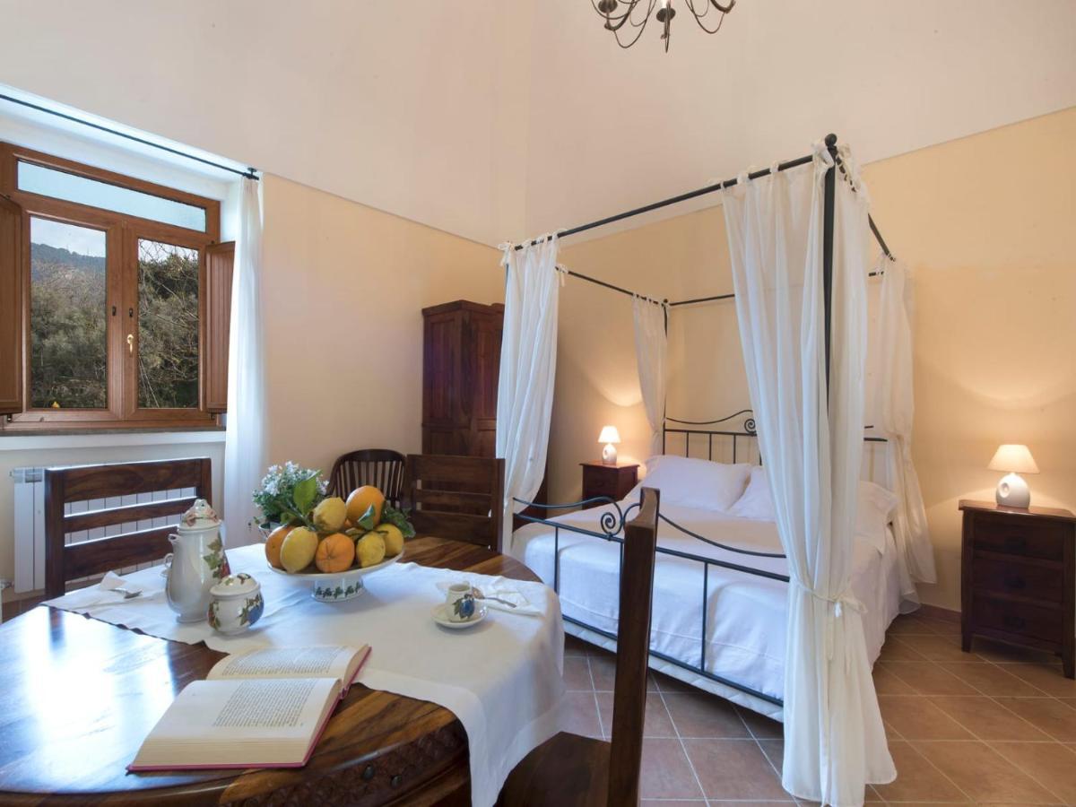 Apartmán Casale Le Noci Vico Equense Exteriér fotografie